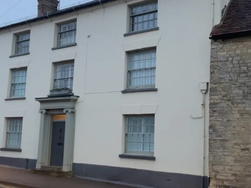 Georgian Building Full Exterior - Before