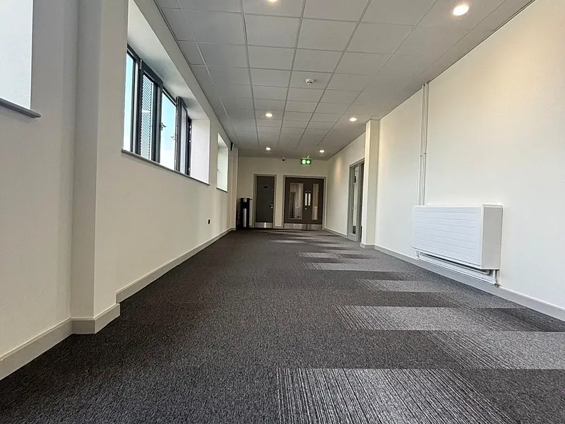Glebe Farm School — Bright learning environment