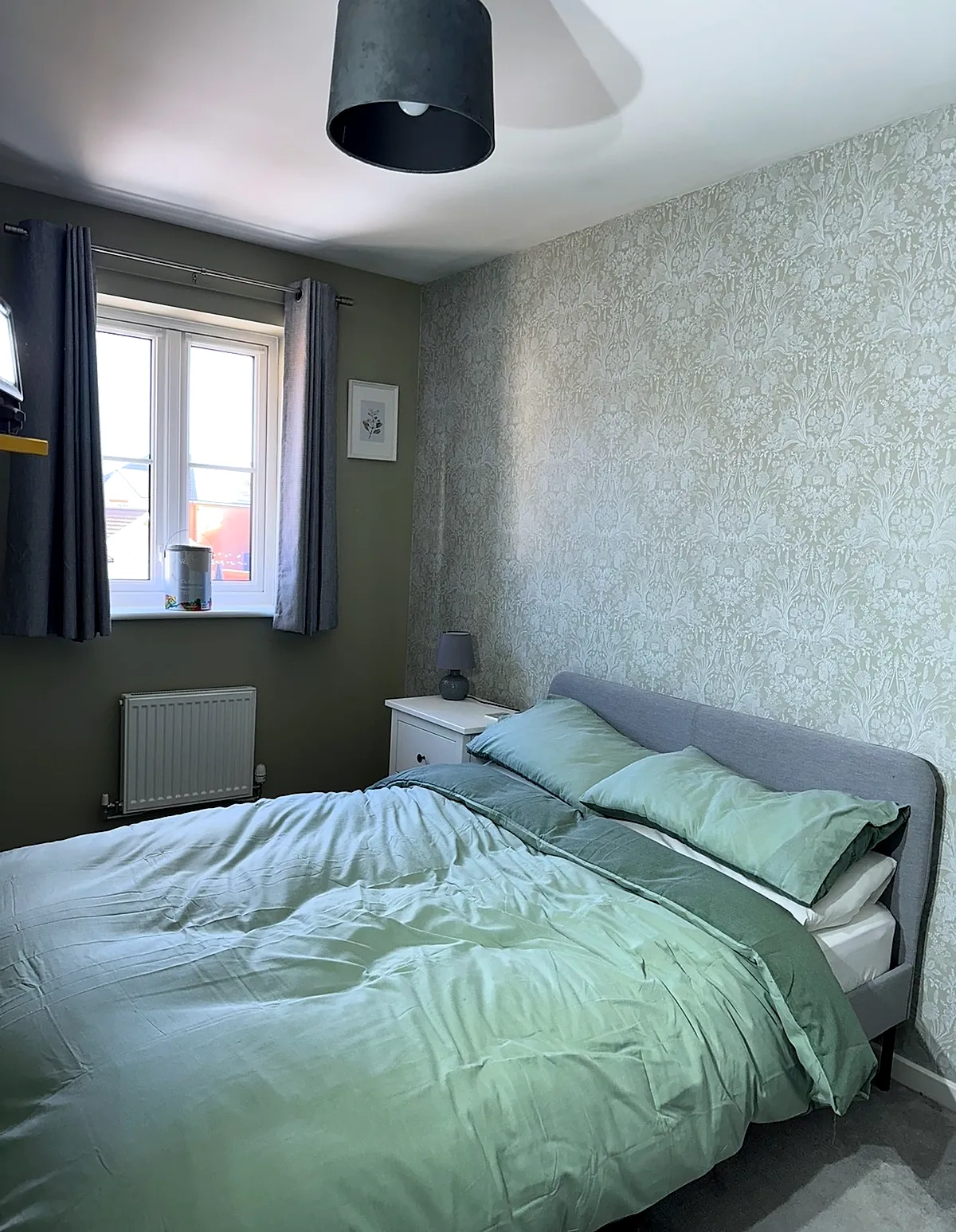Wavendon — Subtle botanical wallpaper with olive green paint